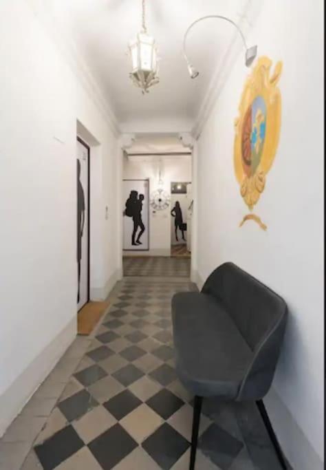 F2 - Santa Croce One Bedroom Flat 2 To 4 Guests Apartment